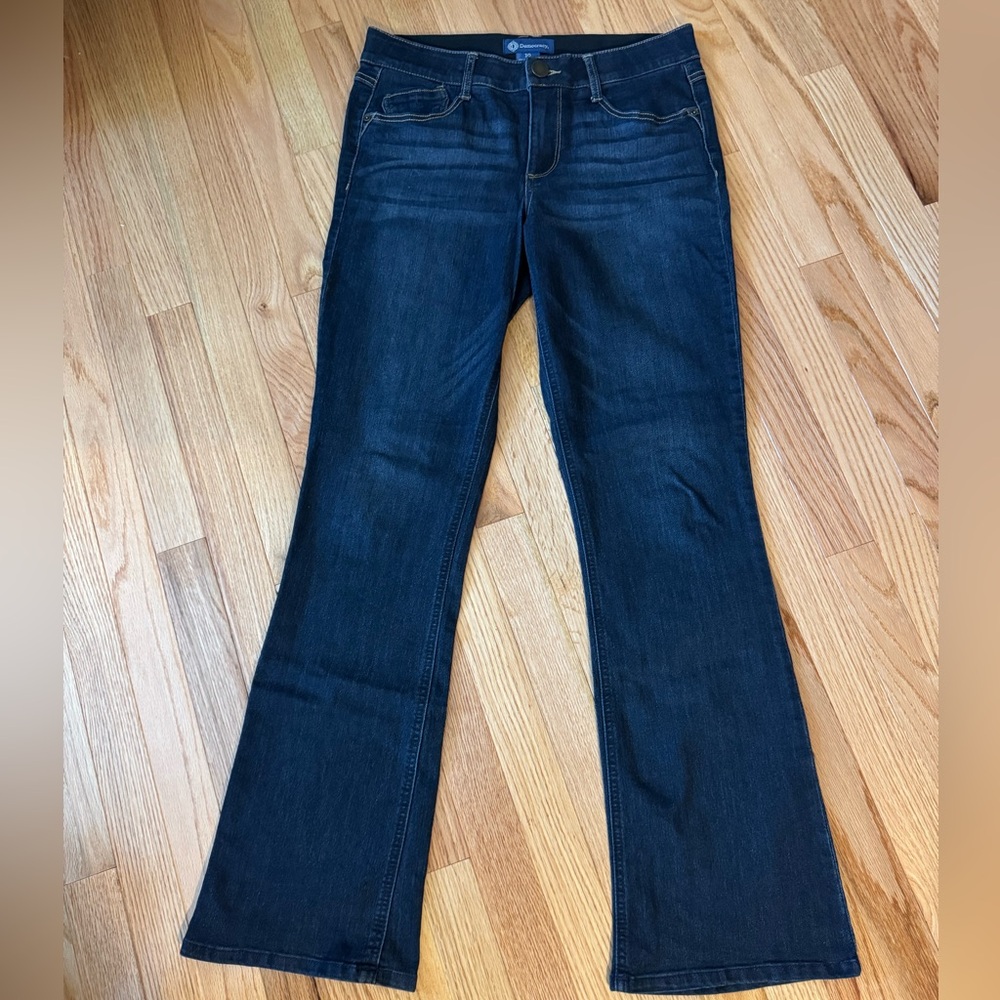 Democracy absolution itty bitty boot cut jeans size 10
